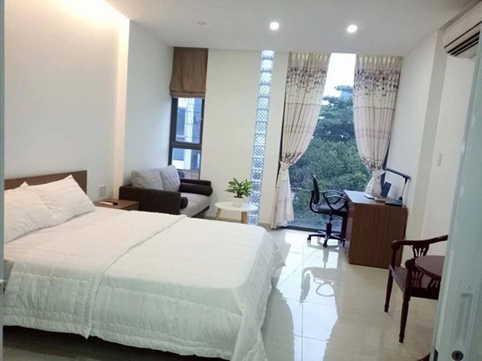 Smile Apartment 10 Хошимин Экстерьер фото